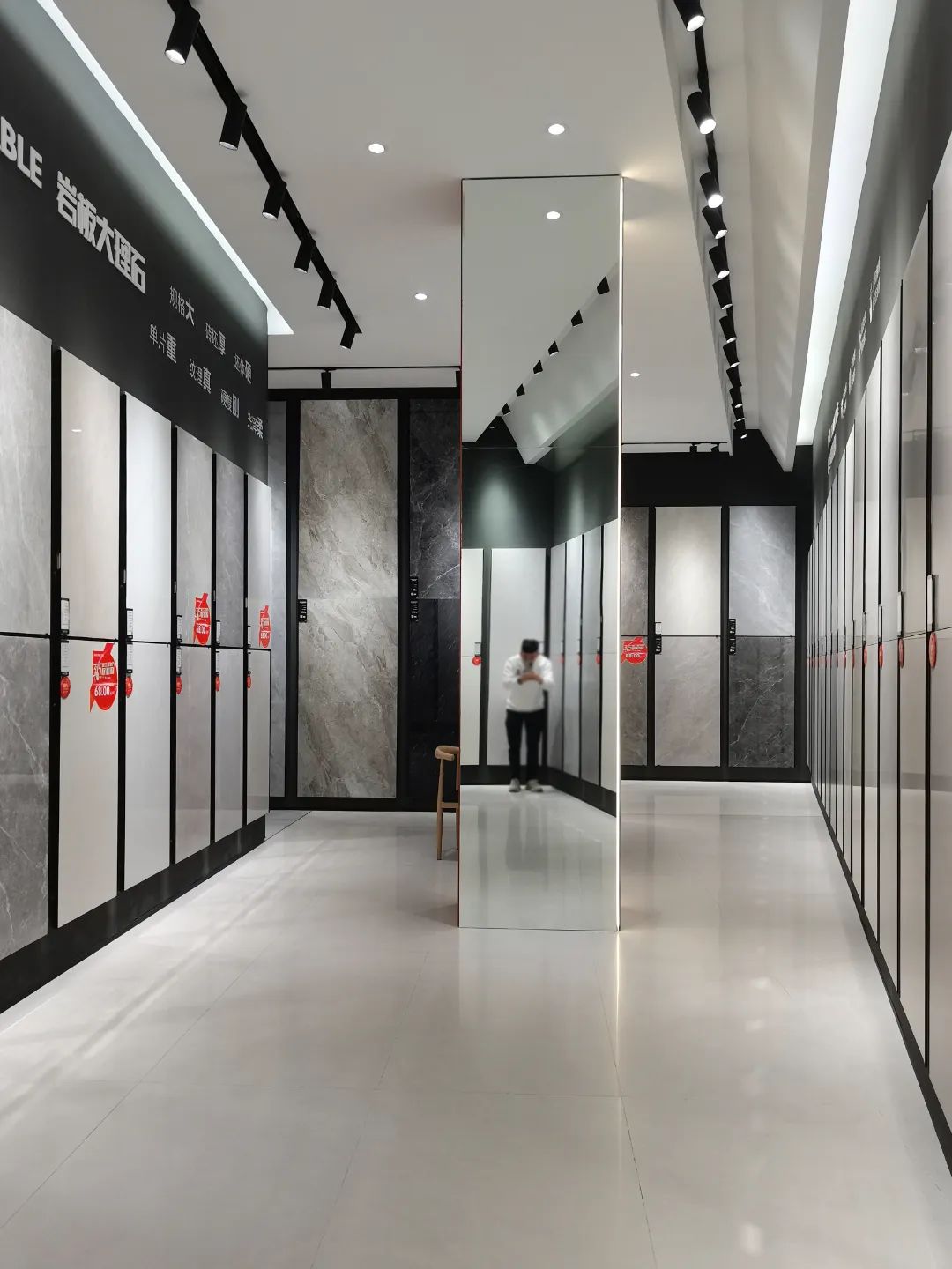 終端風(fēng)采 | 強(qiáng)輝淮南旗艦店，中性格調(diào)，以藝術(shù)裝點(diǎn)設(shè)計(jì)(圖12)